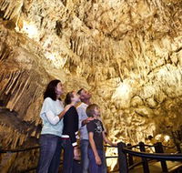 Ngilgi Cave - Accommodation VIC