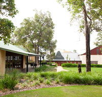 Clairault  Streicker Wines - Accommodation VIC