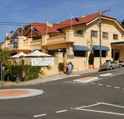 Harbord Beach Hotel - Accommodation VIC