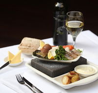 Strathmore Hotel - Accommodation VIC