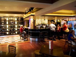 AB Hotel - Accommodation VIC 3