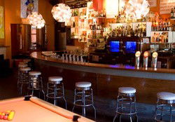 Crown And Sceptre Hotel - Accommodation VIC 3