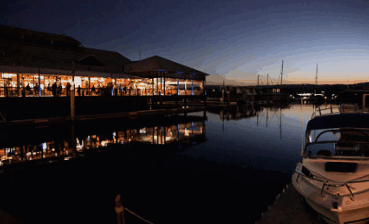 Hope Island QLD Accommodation VIC
