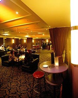 Statement Lounge Bar - Accommodation VIC 1