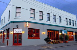 Albion Hotel Port Melbourne - Accommodation VIC 2