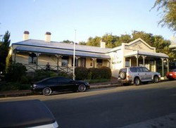 Earl Of Spencer Historic Inn - Accommodation VIC 0