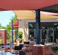 Silks Bar  Bistro - Accommodation VIC