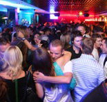 Cargo Bar  Lounge - Accommodation VIC