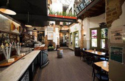 Queens Tavern - Accommodation VIC 1