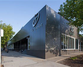 Canberra Tradesmen's Union Club - Accommodation VIC 1