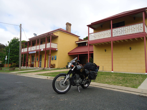 Commercial Hotel - Accommodation VIC 1