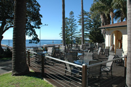 Ocean Beach Hotel - Accommodation VIC 2
