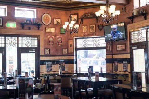 P.J. Gallagher's - Accommodation VIC 0