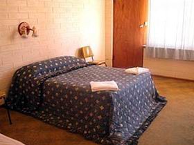Nullarbor SA Accommodation VIC