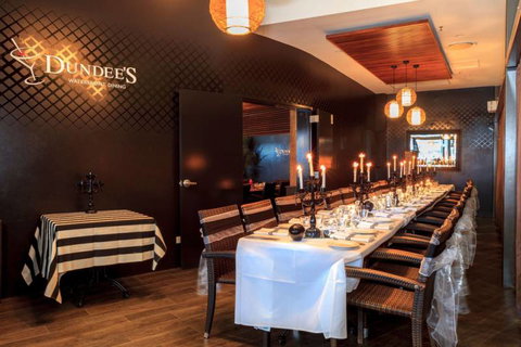 Dundee’s Restaurant On The Waterfront - Accommodation VIC 1