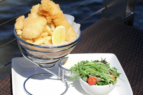 Dundee’s Restaurant On The Waterfront - Accommodation VIC 10