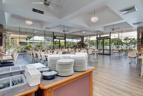 Charlie’s Seafood Buffet - Accommodation VIC 0