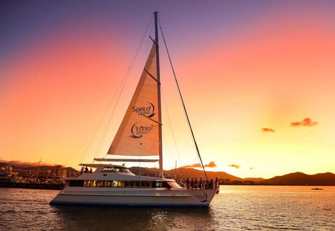 Spirit Of Cairns Dinner Cruises - Accommodation VIC 0