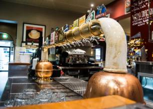 White Bull Hotel Armidale - Accommodation VIC 1