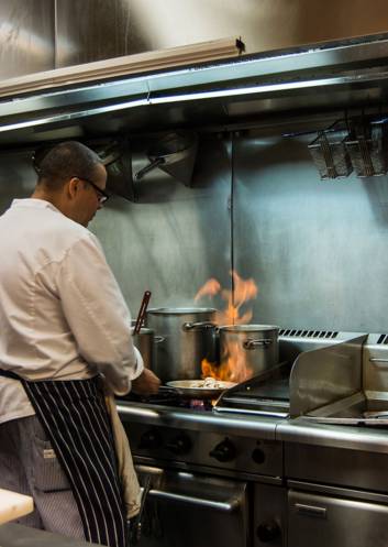 White Bull Hotel Armidale - Accommodation VIC 2