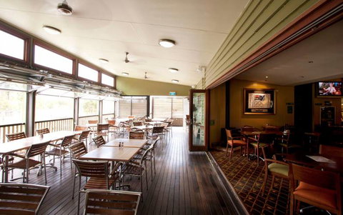 The Gem Hotel - Accommodation VIC 2