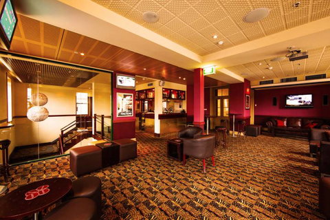 The Coach & Horses Hotel - Accommodation VIC 4