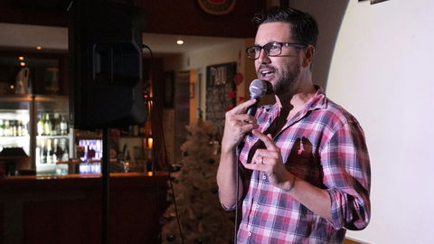 Based Comedy At The Dog And Parrot Tavern - Accommodation VIC 0