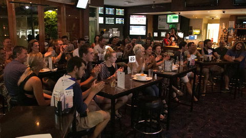 Based Comedy At The Dog And Parrot Tavern - Accommodation VIC 1