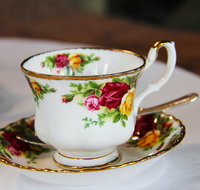 Spring High Tea - First Sitting - Accommodation VIC