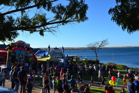 Streaky Bay New Years Eve Children's Festival And Fireworks - Accommodation VIC 1