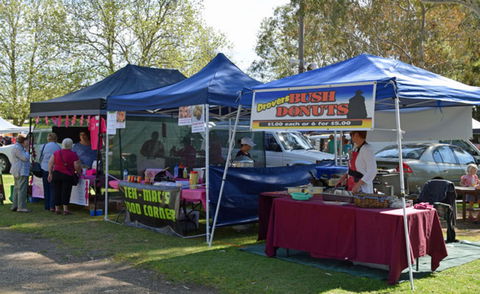 Corowa Rotary Federation Farmers And Variety Market - Accommodation VIC 2