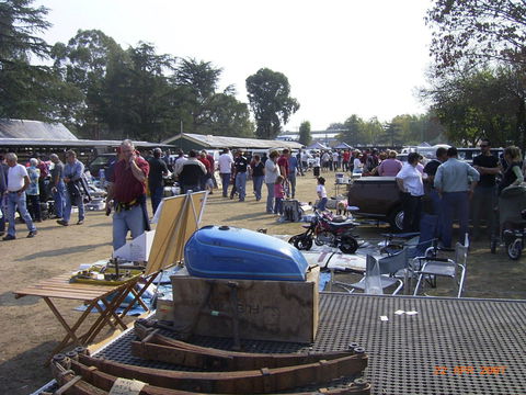 Wangaratta Swap Meet And Collectables Market - Accommodation VIC 0