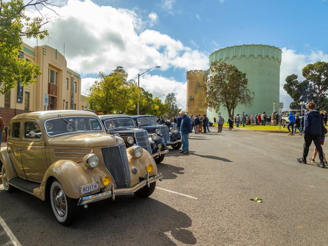 Australian Art Deco Festival Leeton - Accommodation VIC 2