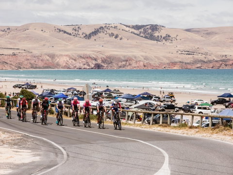 Santos Tour Down Under - Accommodation VIC 2