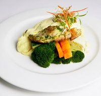Wyld Ivy Restaurant - Accommodation VIC