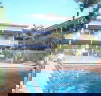 Golden Sands Motor Inn Forster - Accommodation VIC