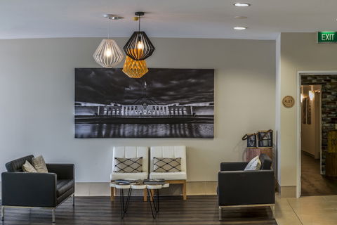 Pacific Suites Canberra - Accommodation VIC 4