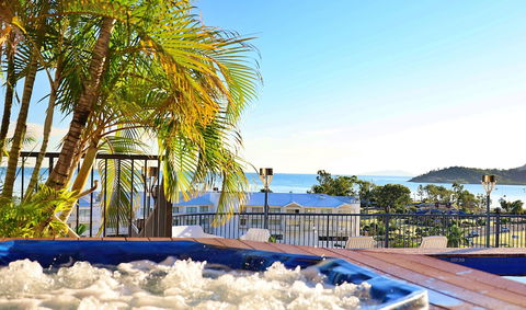 Whitsunday Terraces Hotel Airlie Beach - Accommodation VIC 2