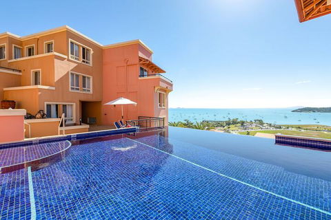 Martinique Whitsunday - Accommodation VIC 5
