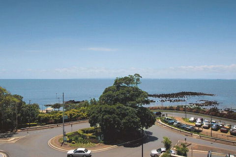Oaks Redcliffe Mon Komo Suites - Accommodation VIC 5