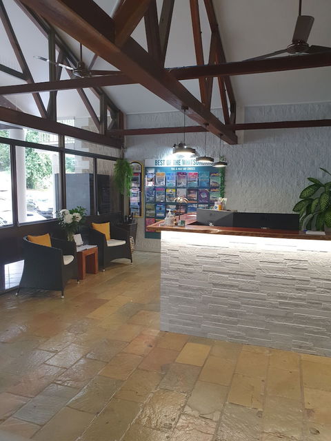 Colonial Palms Motor Inn - Accommodation VIC 6