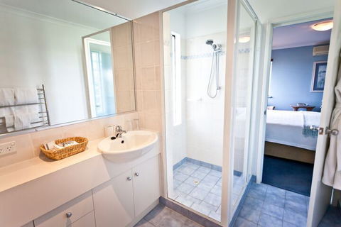 The Beach House At Bayside - Accommodation VIC 2