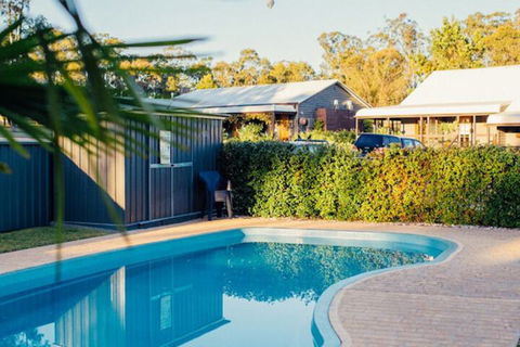 Hermitage Lodge - Accommodation VIC 3