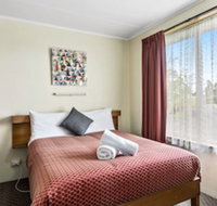 Sharonlee Strahan Villas - Accommodation VIC
