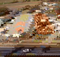 Tamworth Motor Inn  Cabins - Accommodation VIC