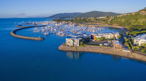 Peninsula Airlie Beach - Accommodation VIC 2