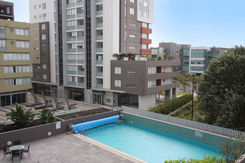 Honeysuckle Executive Apartments - Accommodation VIC 1