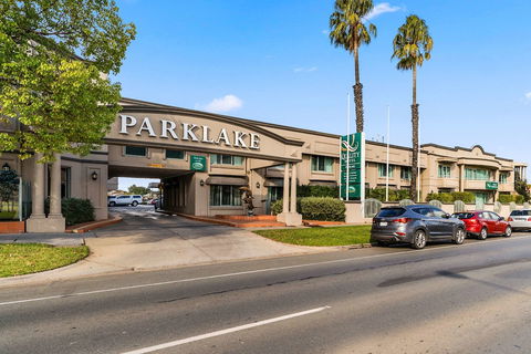 Quality Hotel Parklake Shepparton - Accommodation VIC 0