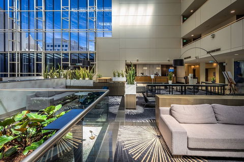Crowne Plaza Canberra, An IHG Hotel - Accommodation VIC 3
