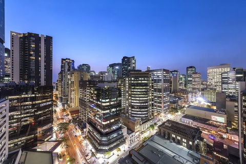 Oaks Brisbane On Felix Suites - Accommodation VIC 3
